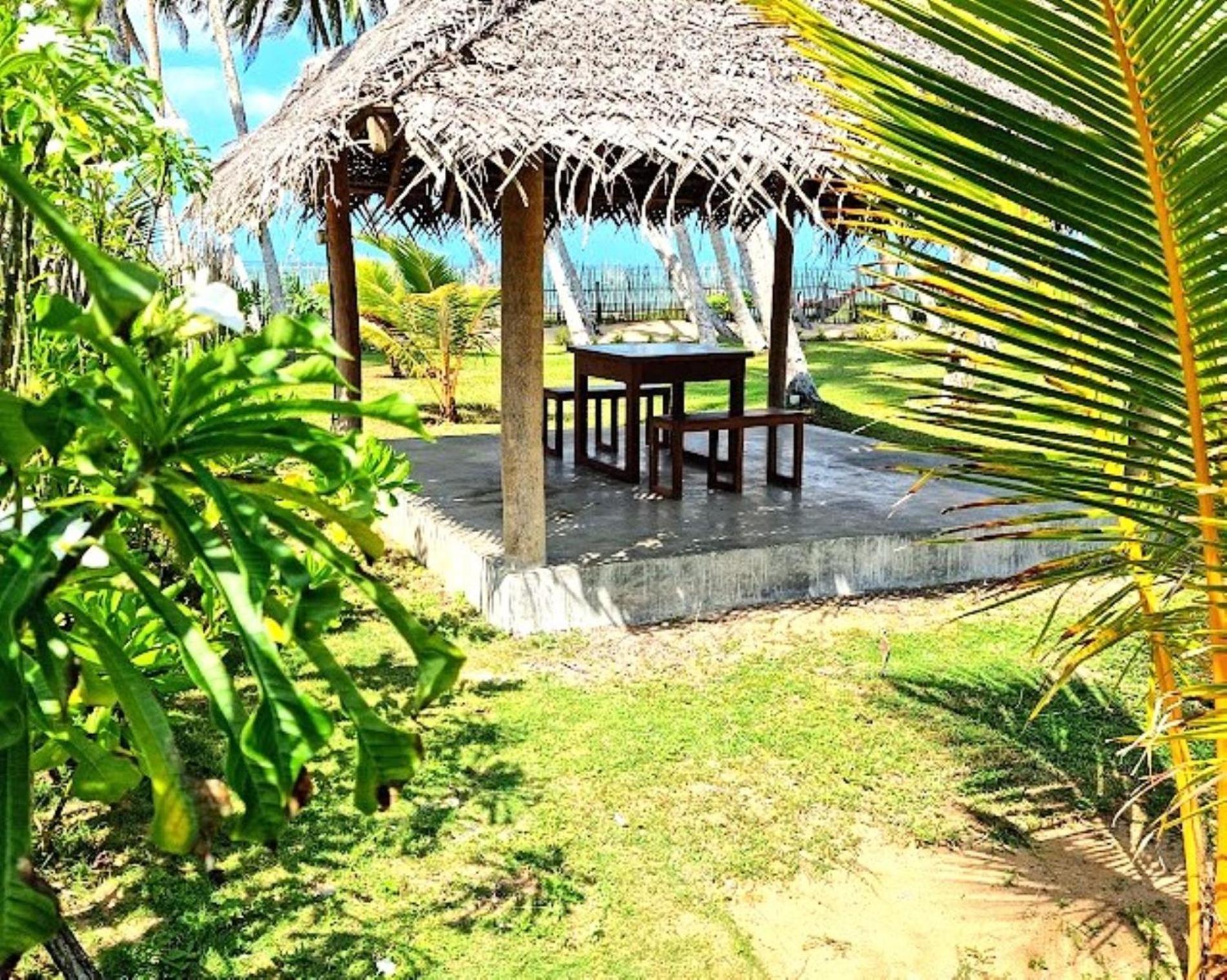Arhimser Villa-Superb 4 Bedroom Beachfront For 8 In Ranna, Tangalle, Bb, Pool, Free Pick Up For 7 Night Stays Arriving Together, Serviced, Taxes Included Экстерьер фото